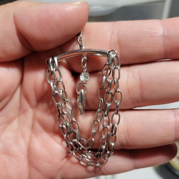 Vintage silver tone chain dangling earrings - Picture 3 of 5